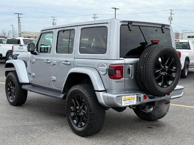 2020 Jeep Wrangler Unlimited Sahara High Altitude