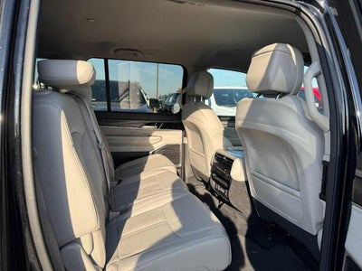 2024 Jeep Wagoneer L Series II 4x4