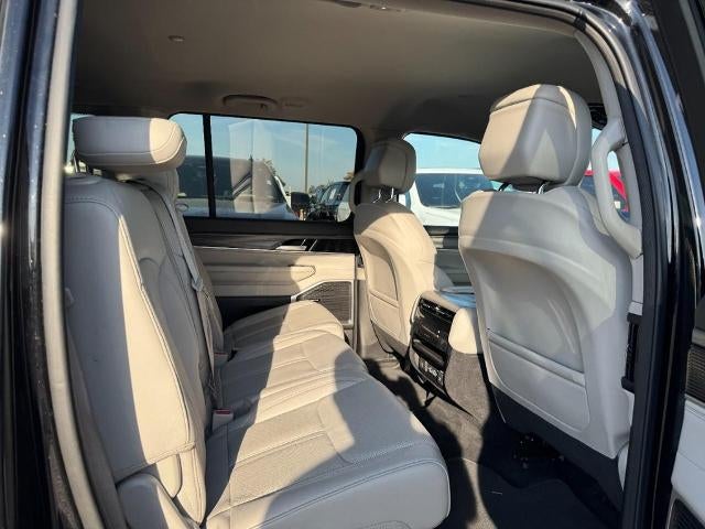 2024 Jeep Wagoneer L Series II 4x4