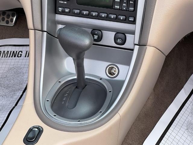 2003 Ford Mustang GT Deluxe