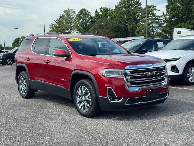 2023 GMC Acadia SLT