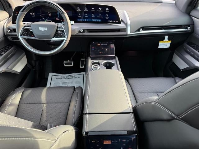 2026 Cadillac VISTIQ Luxury