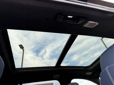 2026 Cadillac VISTIQ Premium Luxury