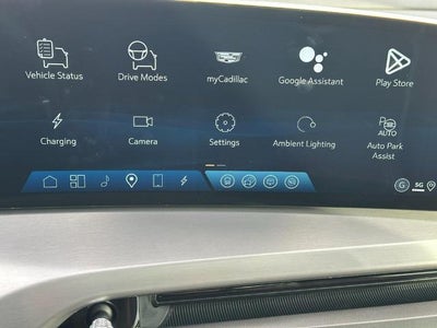 2026 Cadillac VISTIQ Platinum