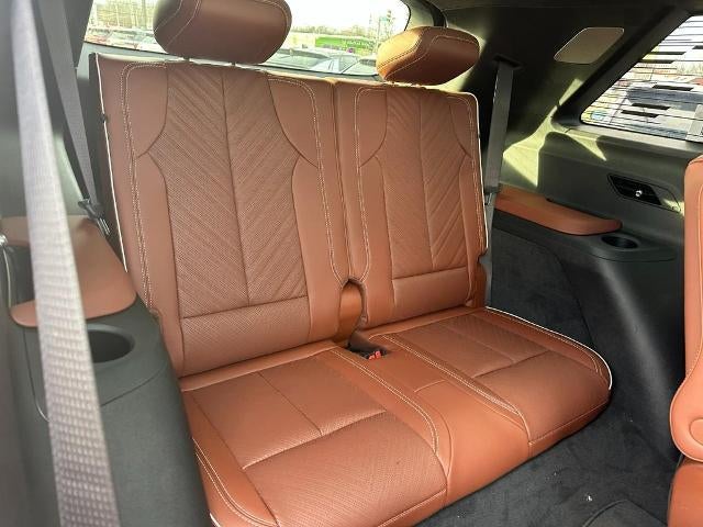 2026 Cadillac VISTIQ Platinum