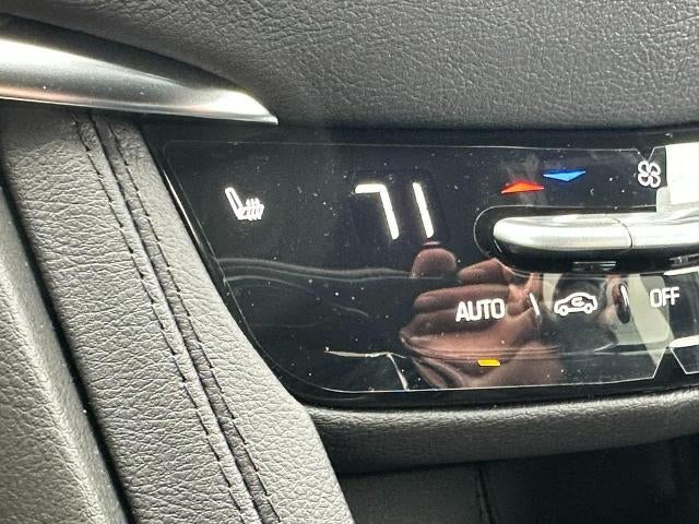 2026 Cadillac XT5 Luxury