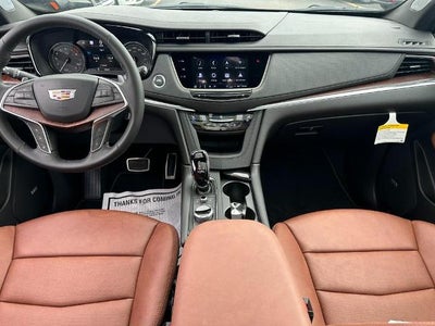 2025 Cadillac XT5 Sport