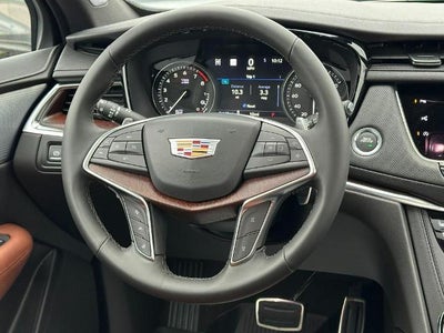 2025 Cadillac XT5 Sport