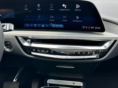 2024 Cadillac LYRIQ Sport 2