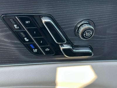 2025 Cadillac LYRIQ Sport 2