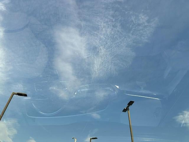 2025 Cadillac LYRIQ Sport 2