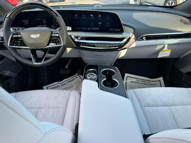 2025 Cadillac LYRIQ Sport 2