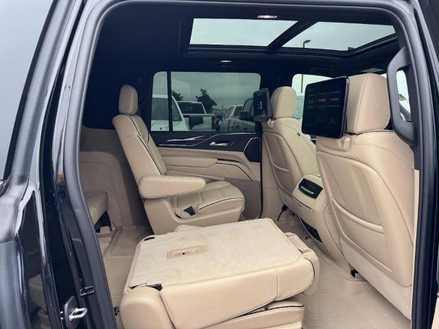 2024 Cadillac Escalade ESV Premium Luxury