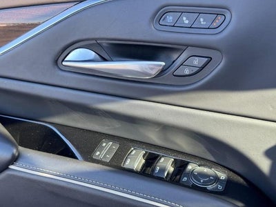 2022 Cadillac Escalade ESV Sport Platinum