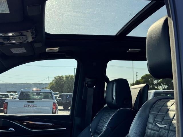 2022 Cadillac Escalade ESV Sport Platinum