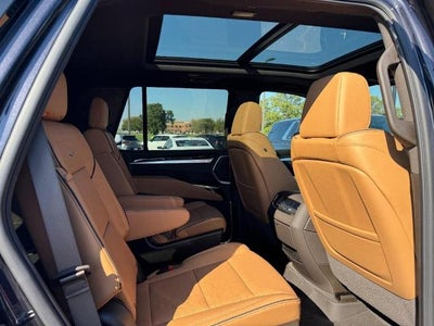2027 Cadillac Escalade 4WD Luxury