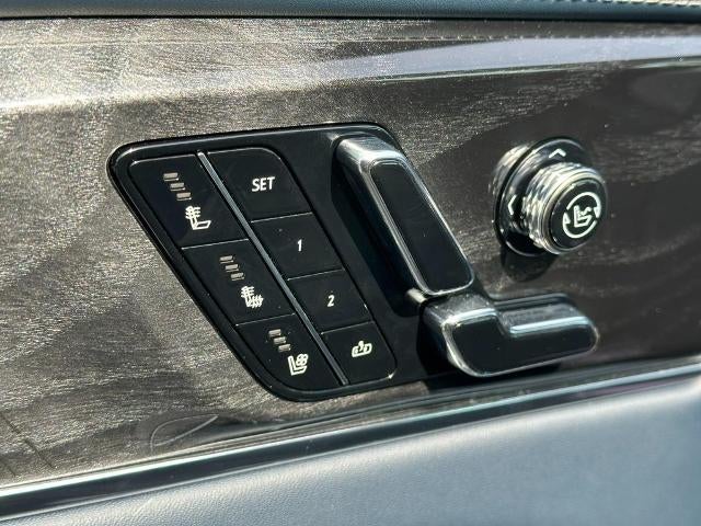 2025 Cadillac ESCALADE IQ Luxury 2