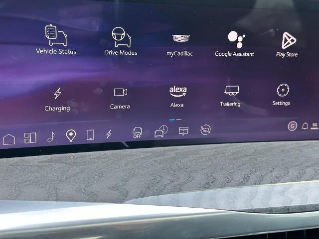 2025 Cadillac ESCALADE IQ Luxury 2