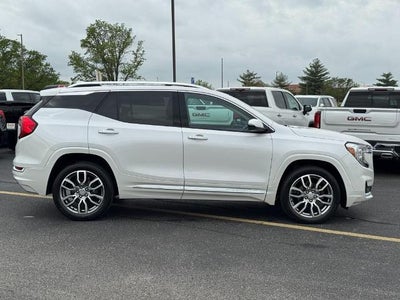 2023 GMC Terrain Denali