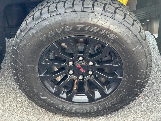2022 GMC Sierra 1500 AT4X