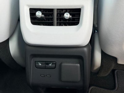 2025 Cadillac OPTIQ Luxury 2