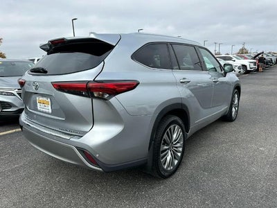 2021 Toyota Highlander Platinum