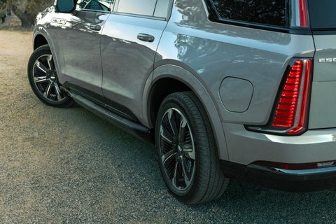 Bob McCosh Cadillac in COLUMBIA MO