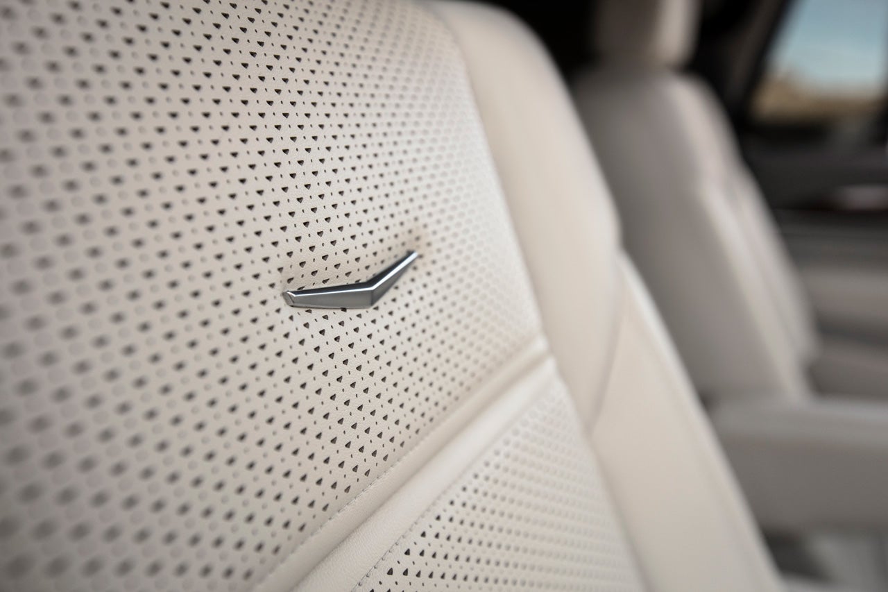 Bob McCosh Cadillac in COLUMBIA MO