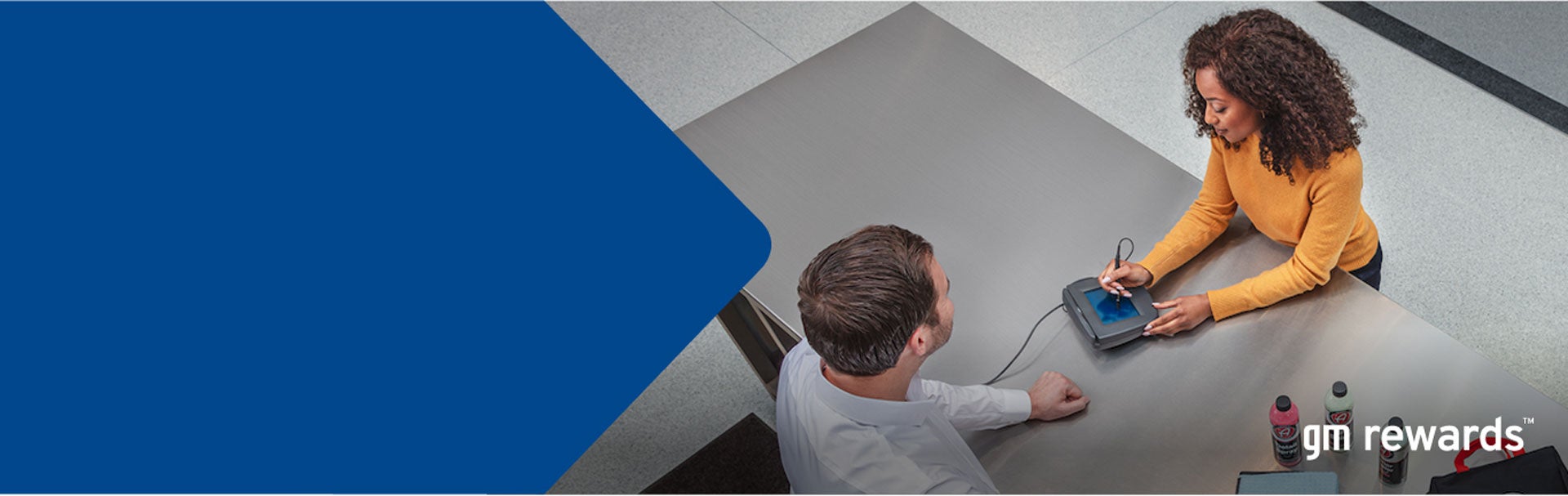 Bob McCosh Cadillac in COLUMBIA MO